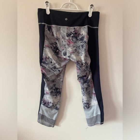 Lululemon If You're Lucky Crop *Full-On Luxtreme - Picture 3 of 5